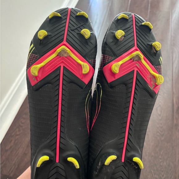 size 12 nike cleats - Picture 4 of 4